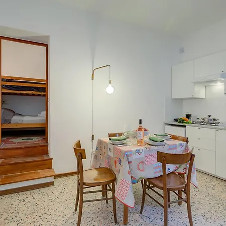 Apartment Casa Gio - Happy Laveno-Mombello